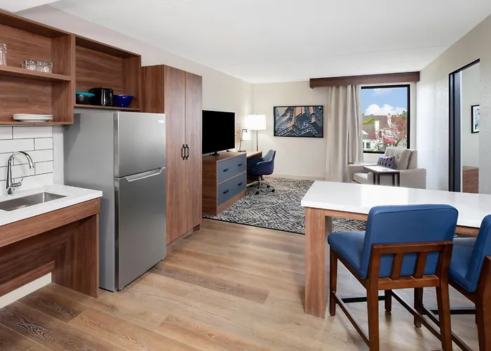Candlewood North, An Ihg 2*